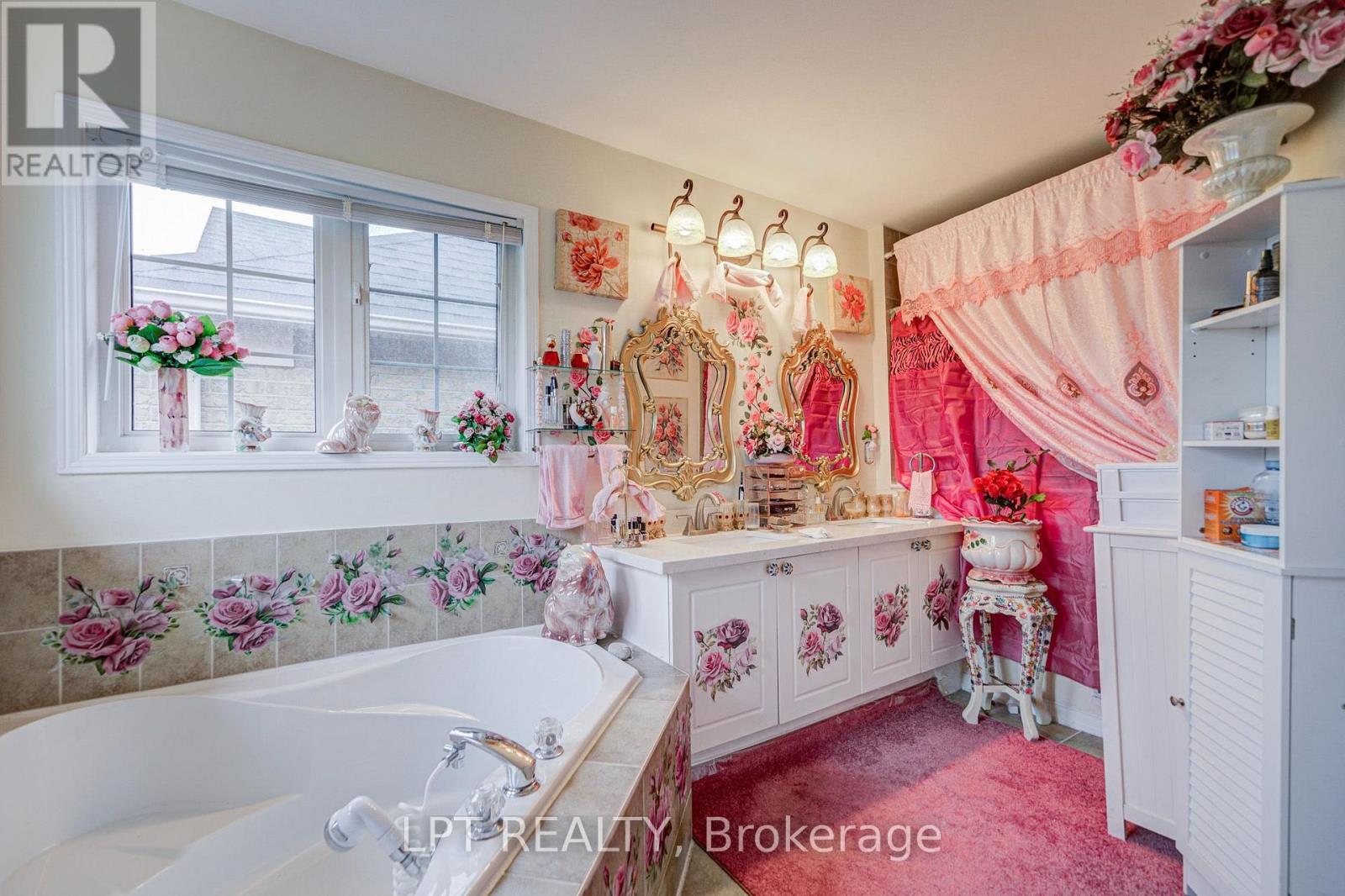 69 Westacott Crescent — photo 38