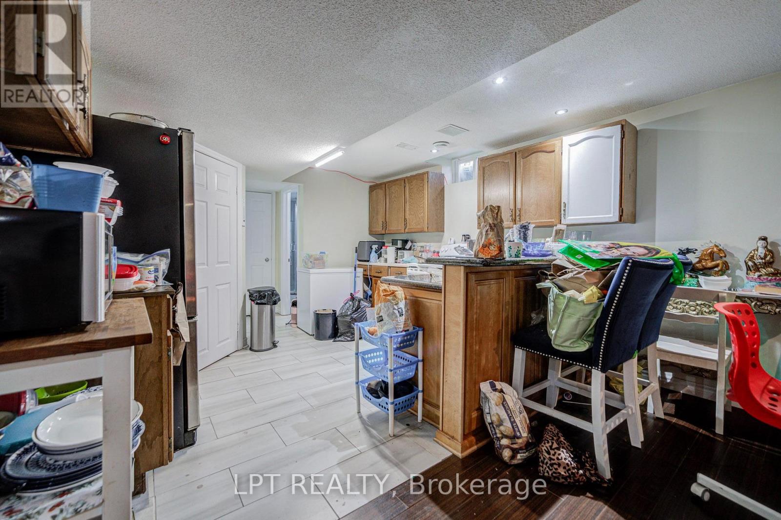 69 Westacott Crescent — photo 43
