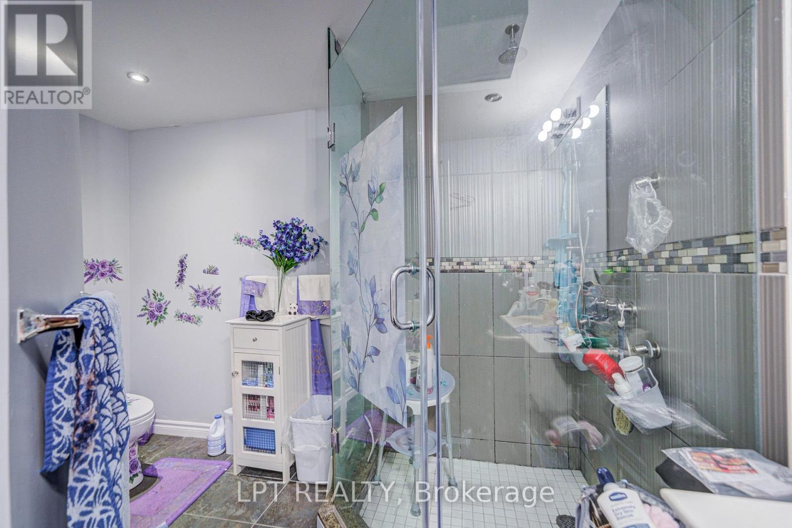 69 Westacott Crescent — photo 45