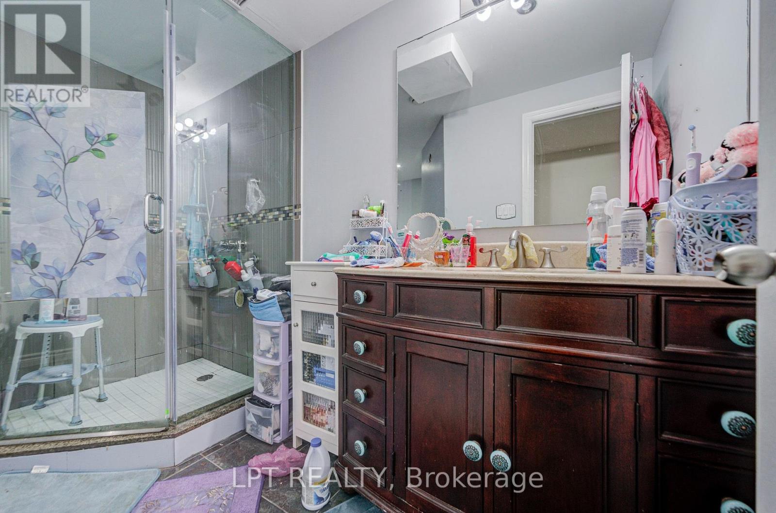 69 Westacott Crescent — photo 46
