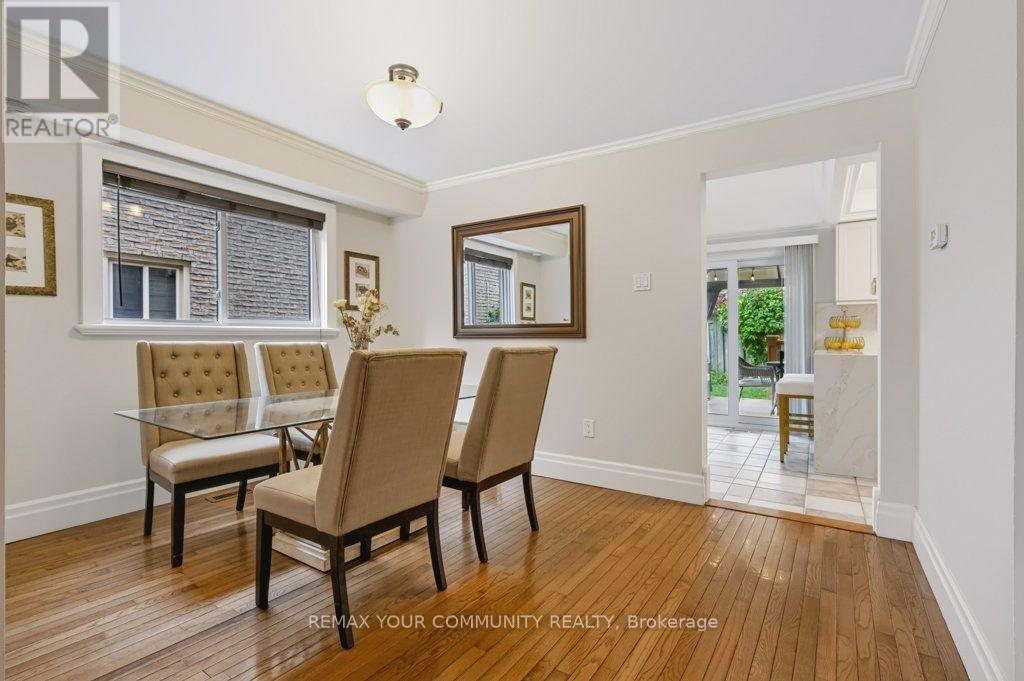 30 RADFORD DRIVE - 20