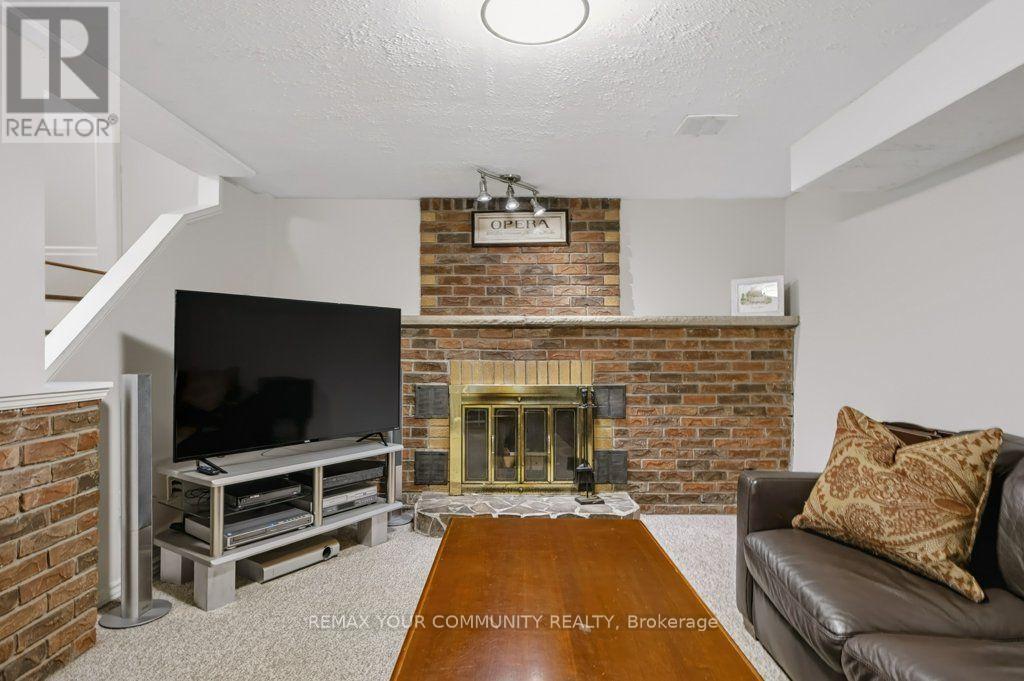 30 Radford Drive — photo 45