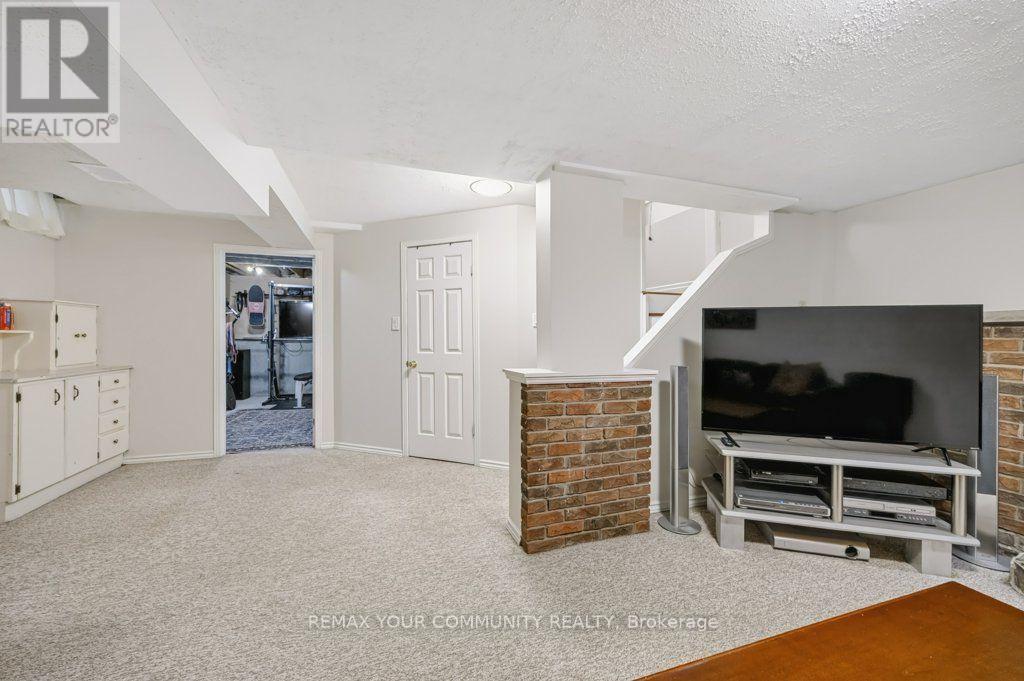 30 Radford Drive — photo 46