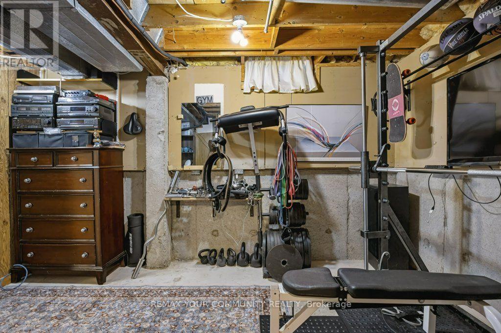 30 RADFORD DRIVE - 50