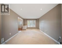 Bedroom - 386 Old Mud Street, Stoney Creek, ON L8J1X1 Photo 10