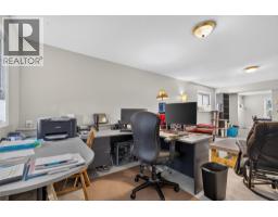 1212 Cerise Drive, Kelowna, BC V1Y9R8 Photo 32