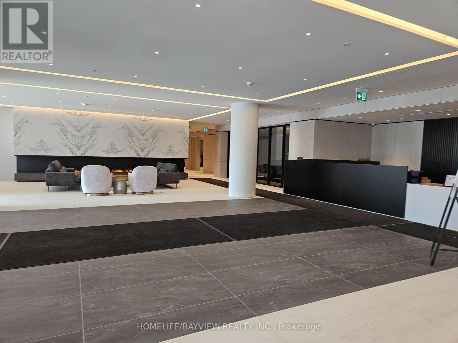 50 Upper Mall Way — photo 4