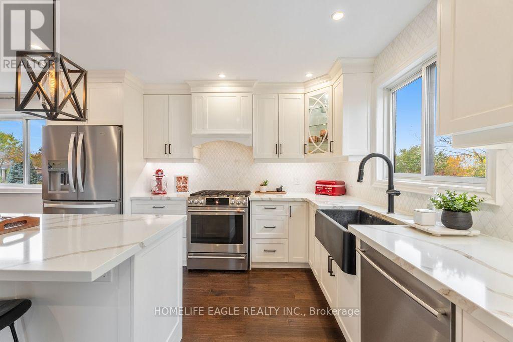 255 Savage Road, Newmarket, ON photo 10