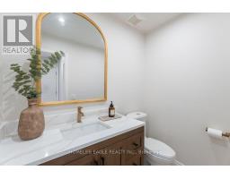 255 Savage Road, Newmarket, ON L3X1S1 Photo 14