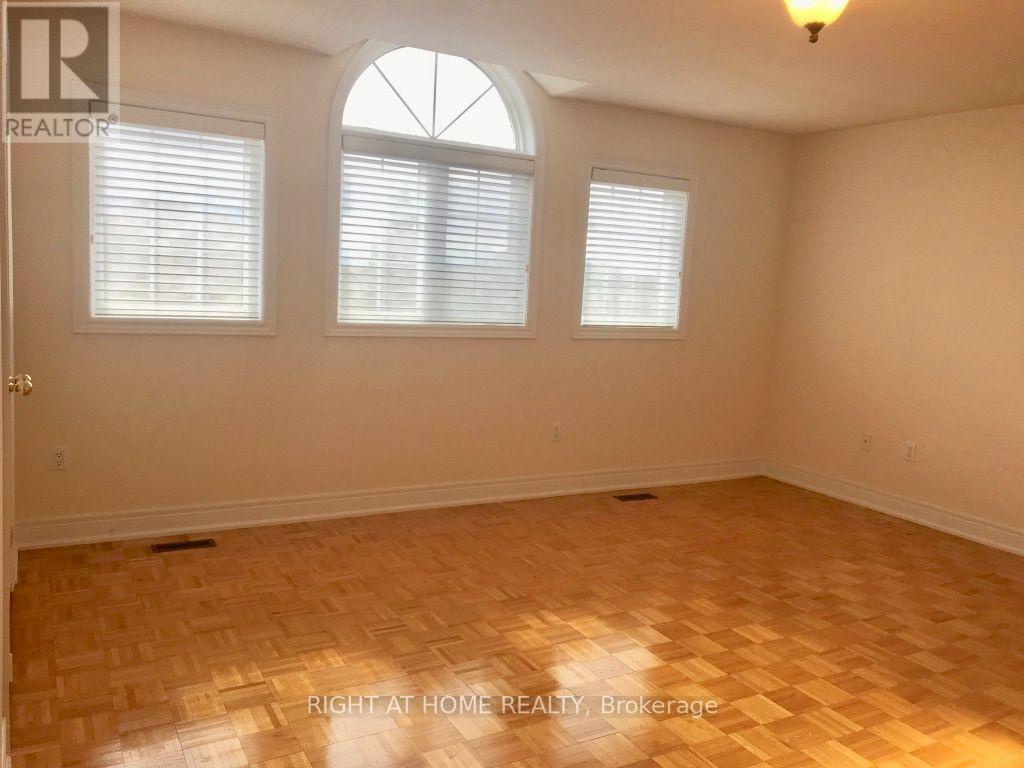 106 Avdell Avenue — photo 12
