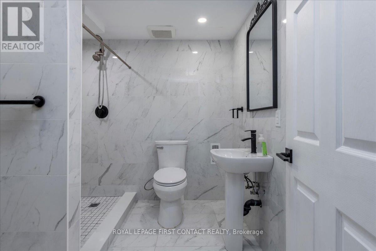 1078 Balsam Road — photo 18