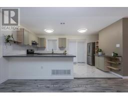 1078 Balsam Road, Innisfil, ON L0L1C0 Photo 6