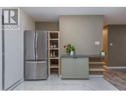 1078 Balsam Road, Innisfil, ON L0L1C0 Photo 9