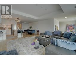 712 - 8 Beverley Glen Boulevard, Vaughan, ON L4J0L4 Photo 12