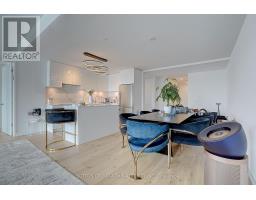 712 - 8 Beverley Glen Boulevard, Vaughan, ON L4J0L4 Photo 17