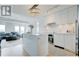 712 - 8 Beverley Glen Boulevard, Vaughan, ON L4J0L4 Photo 18