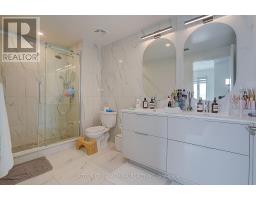 712 - 8 Beverley Glen Boulevard, Vaughan, ON L4J0L4 Photo 26