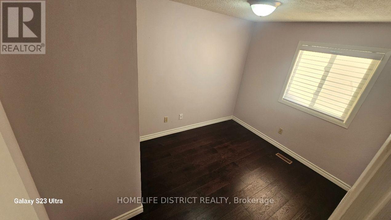 72 Stather Crescent — photo 13
