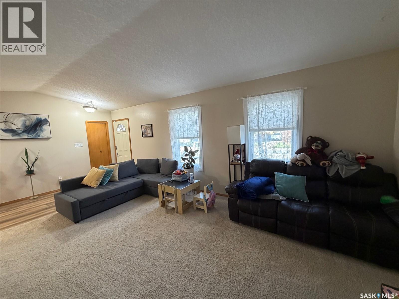 142 Darlington STREET E, Yorkton — photo 14