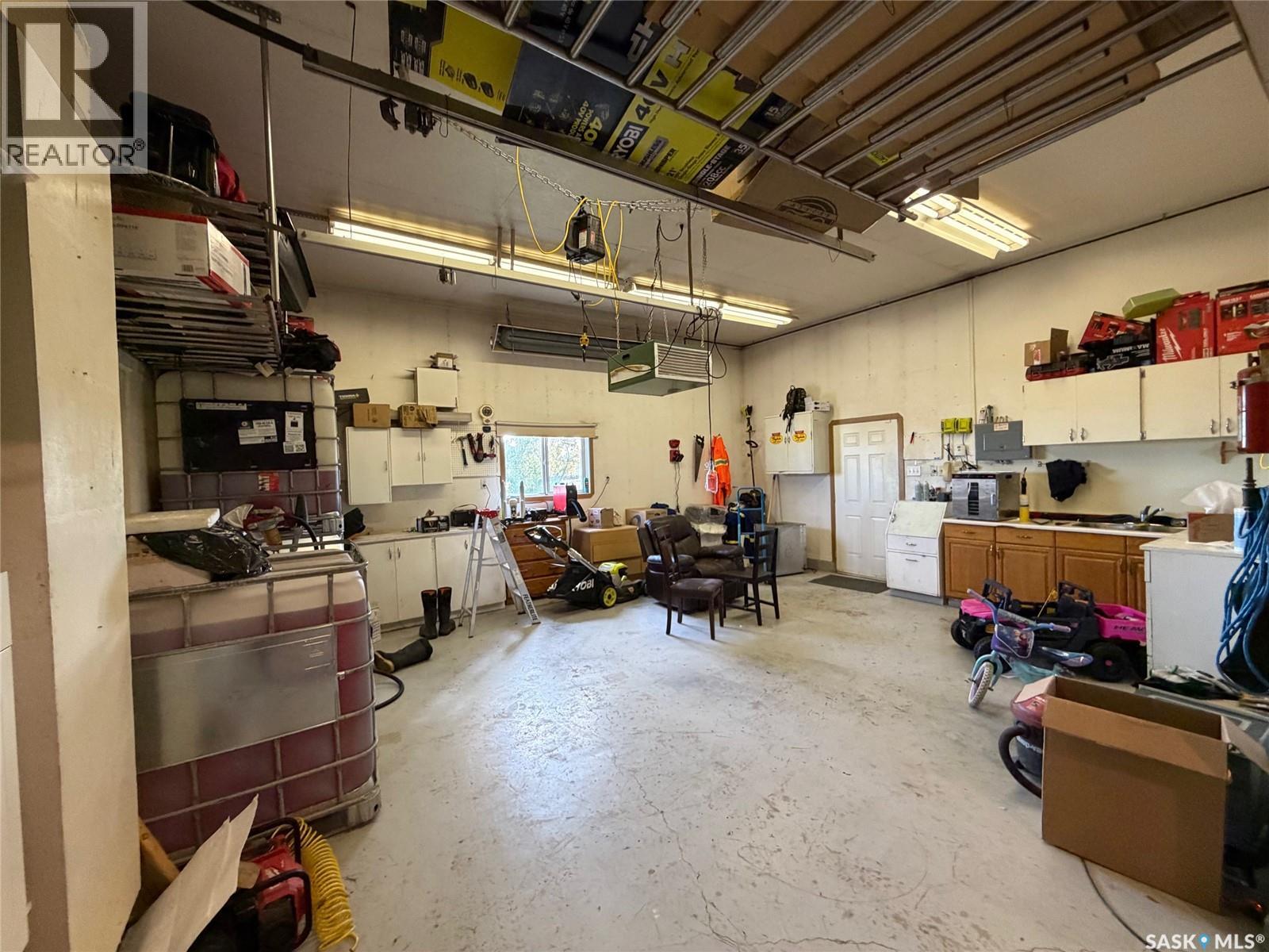 142 Darlington STREET E, Yorkton — photo 35