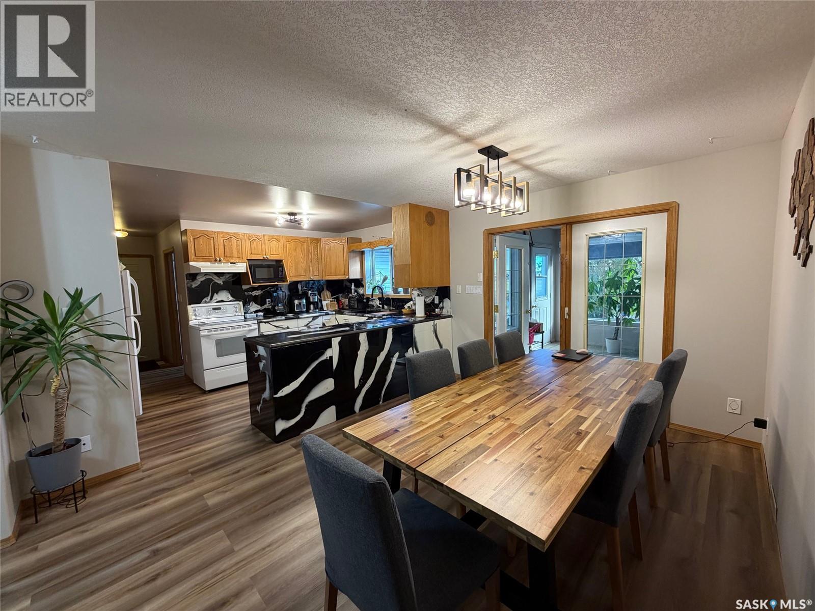 142 Darlington STREET E, Yorkton — photo 6