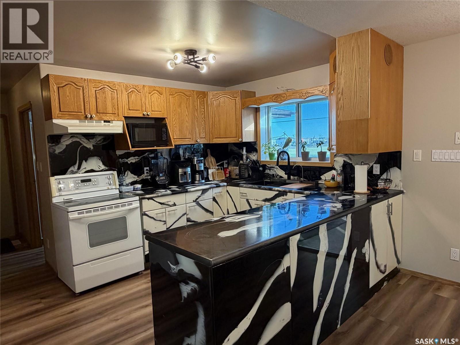 142 Darlington STREET E, Yorkton — photo 7