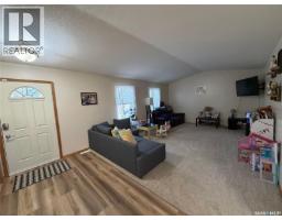 Bedroom - 142 Darlington Street E, Yorkton, SK S3N0C9 Photo 12