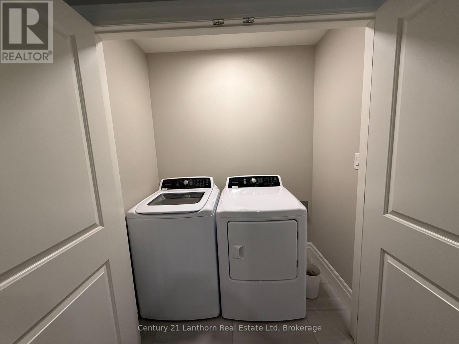 8 Allen Street — photo 24