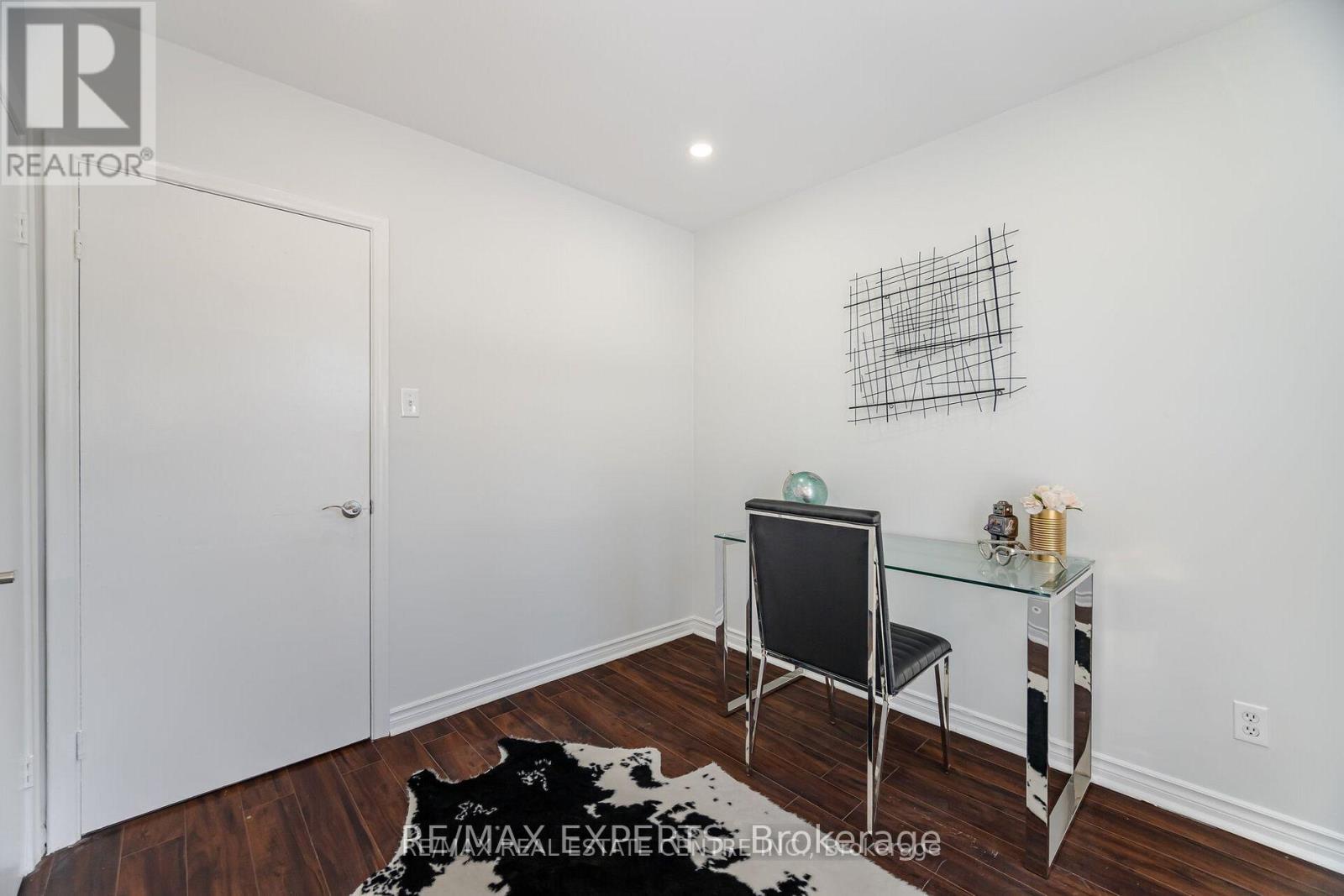 35 Edgemont Drive — photo 15
