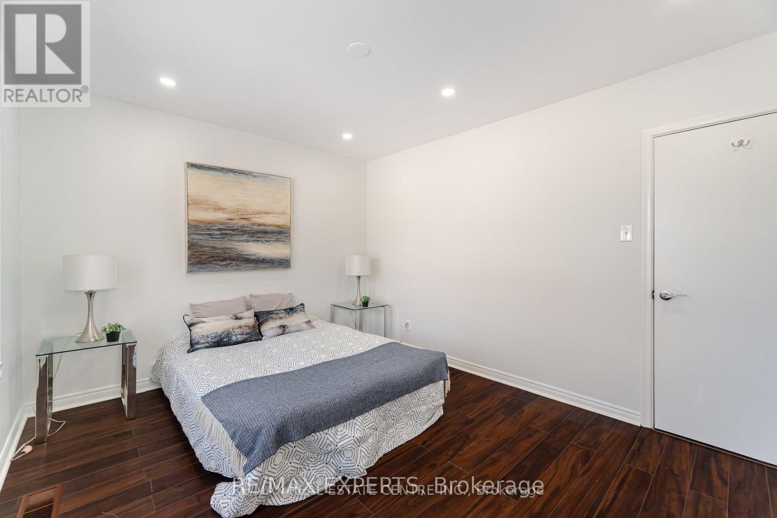 35 Edgemont Drive — photo 17