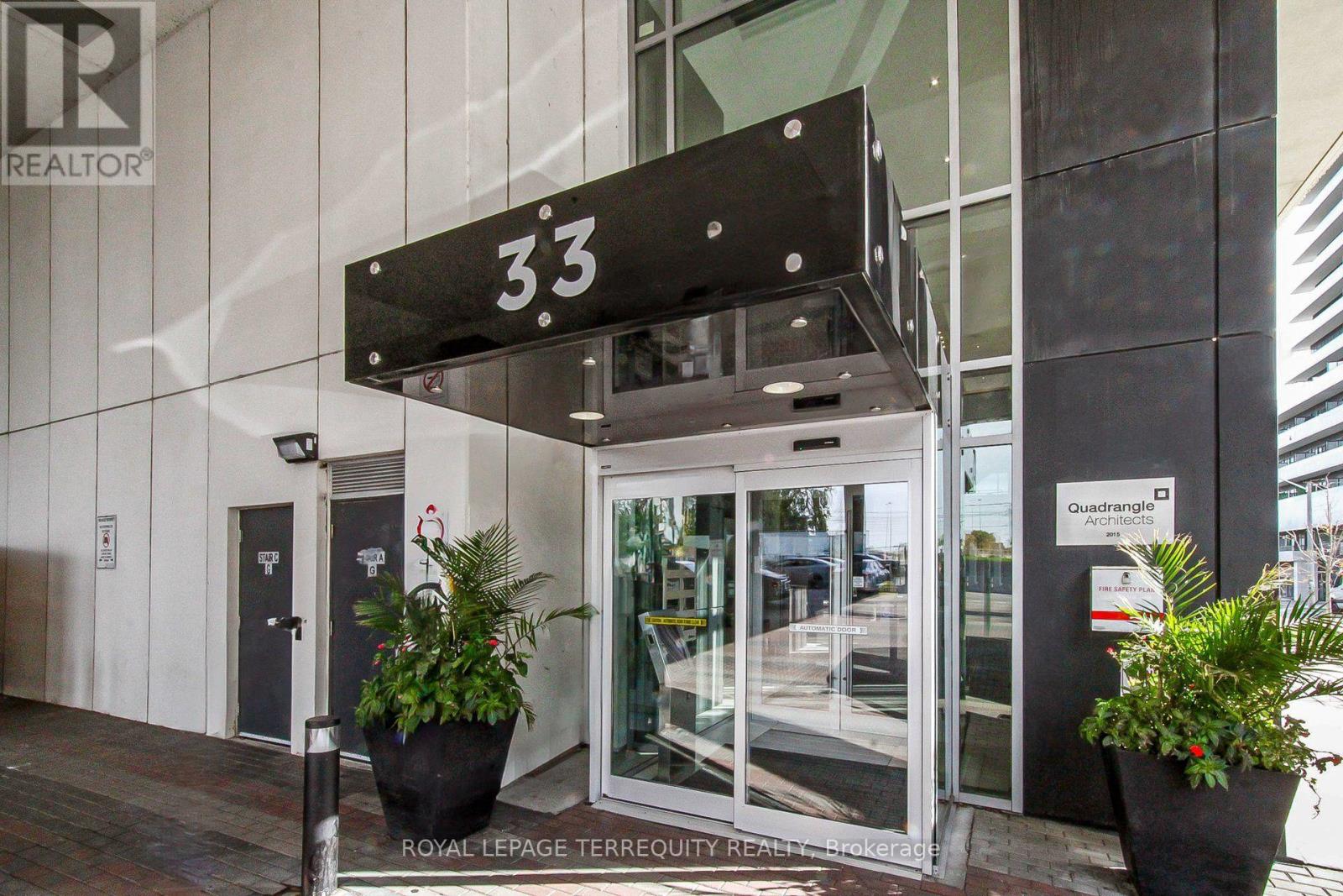 3111- 33 Shore Breeze Drive, Toronto, ON photo 2