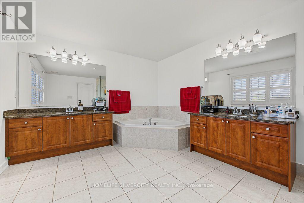 483 Hinchey Crescent — photo 36
