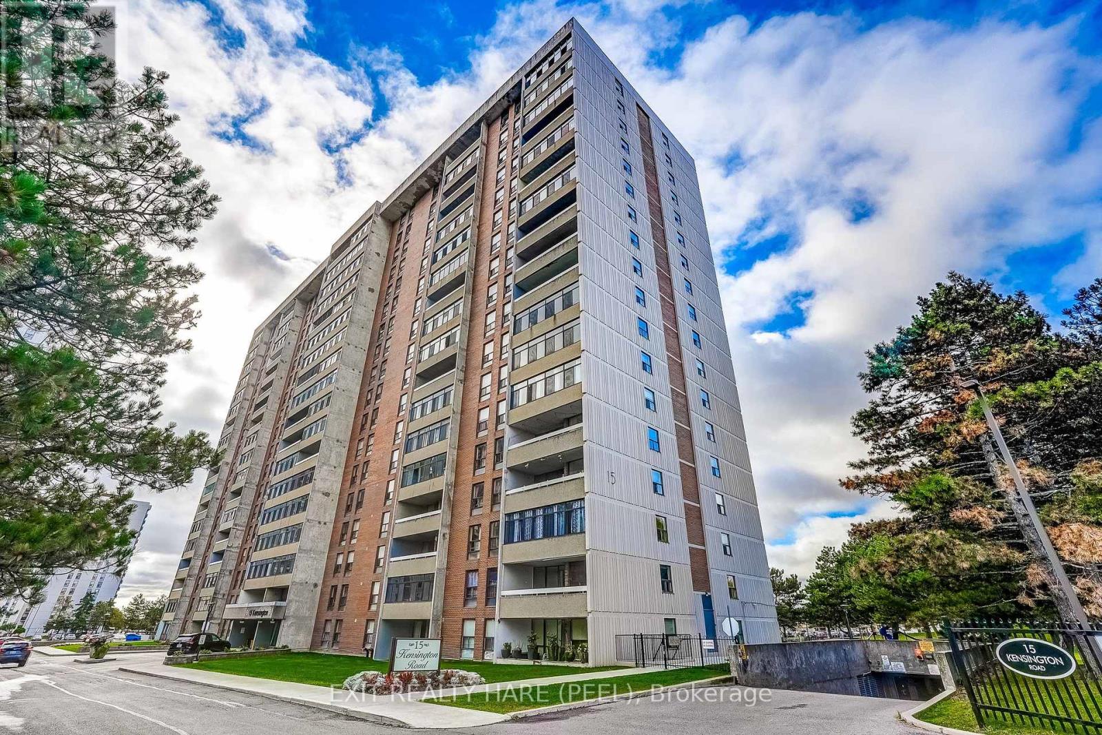 1005- 15 Kensington Road, Brampton, ON