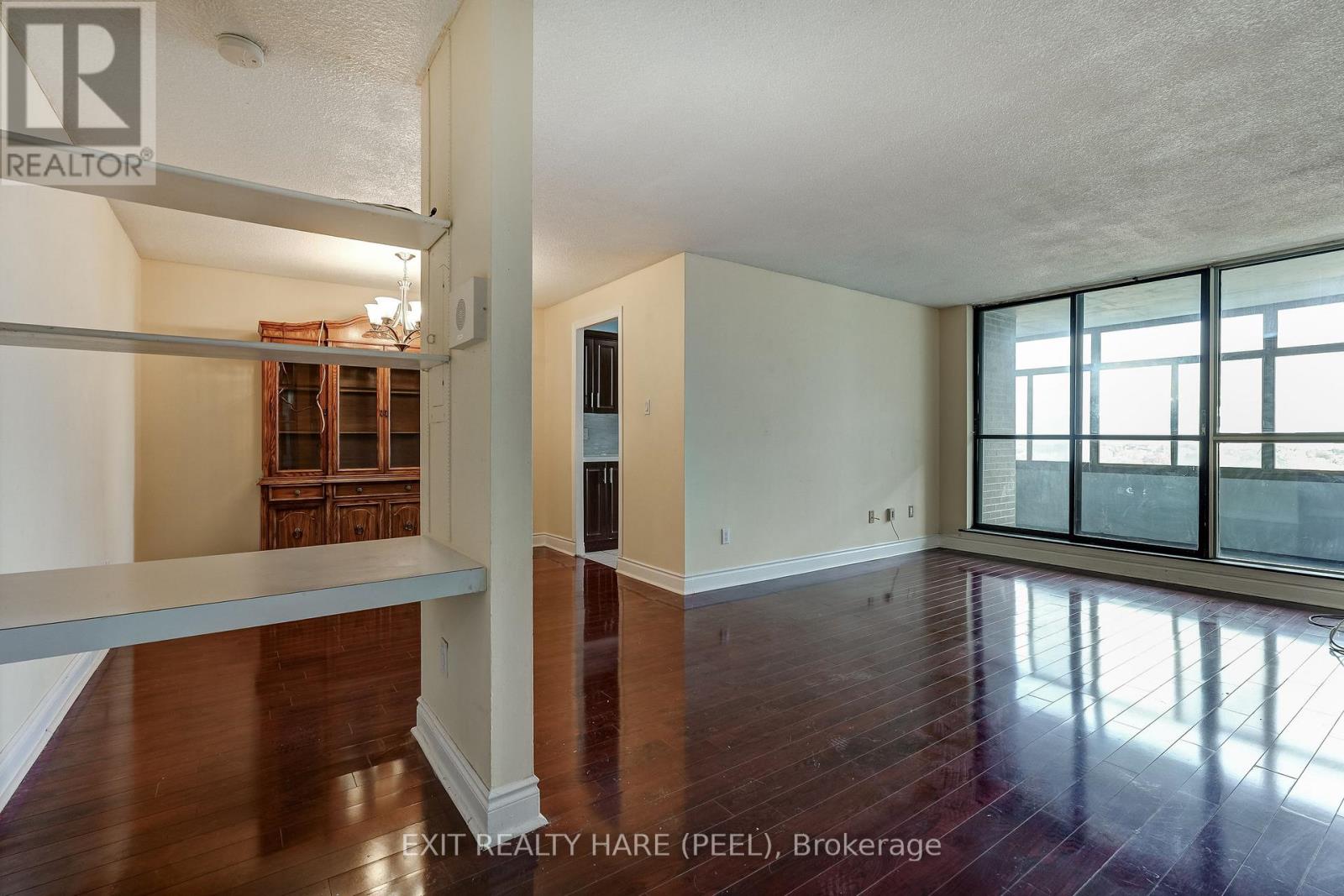 1005- 15 Kensington Road, Brampton, ON photo 10