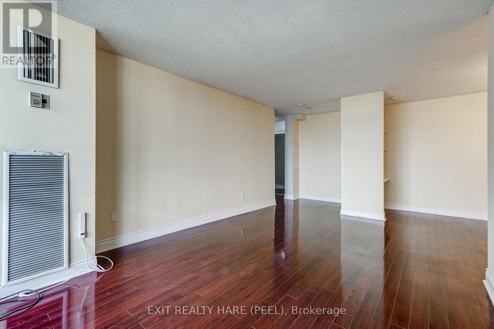 1005- 15 Kensington Road, Brampton, ON photo 12