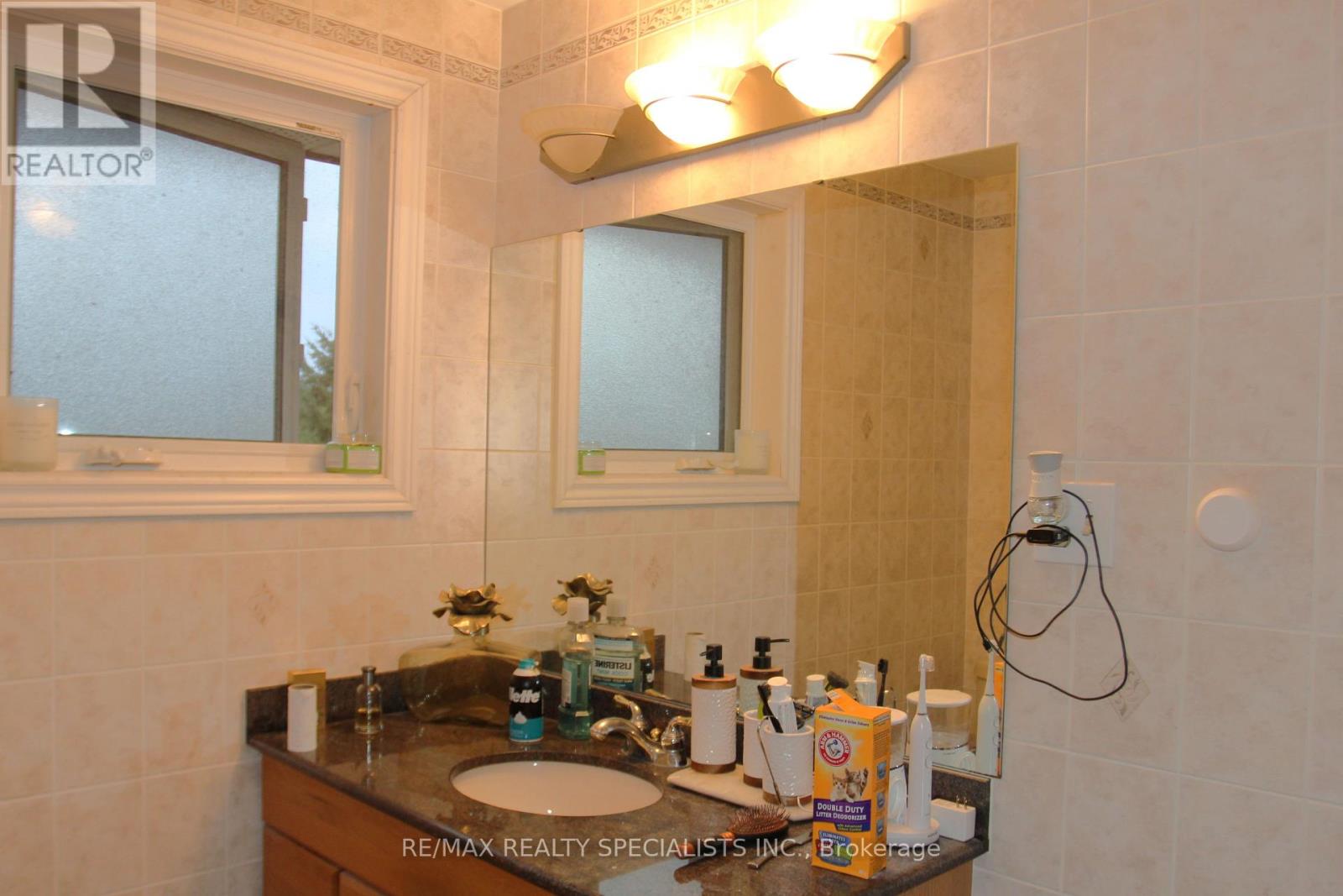 31 Laburnham Avenue — photo 20