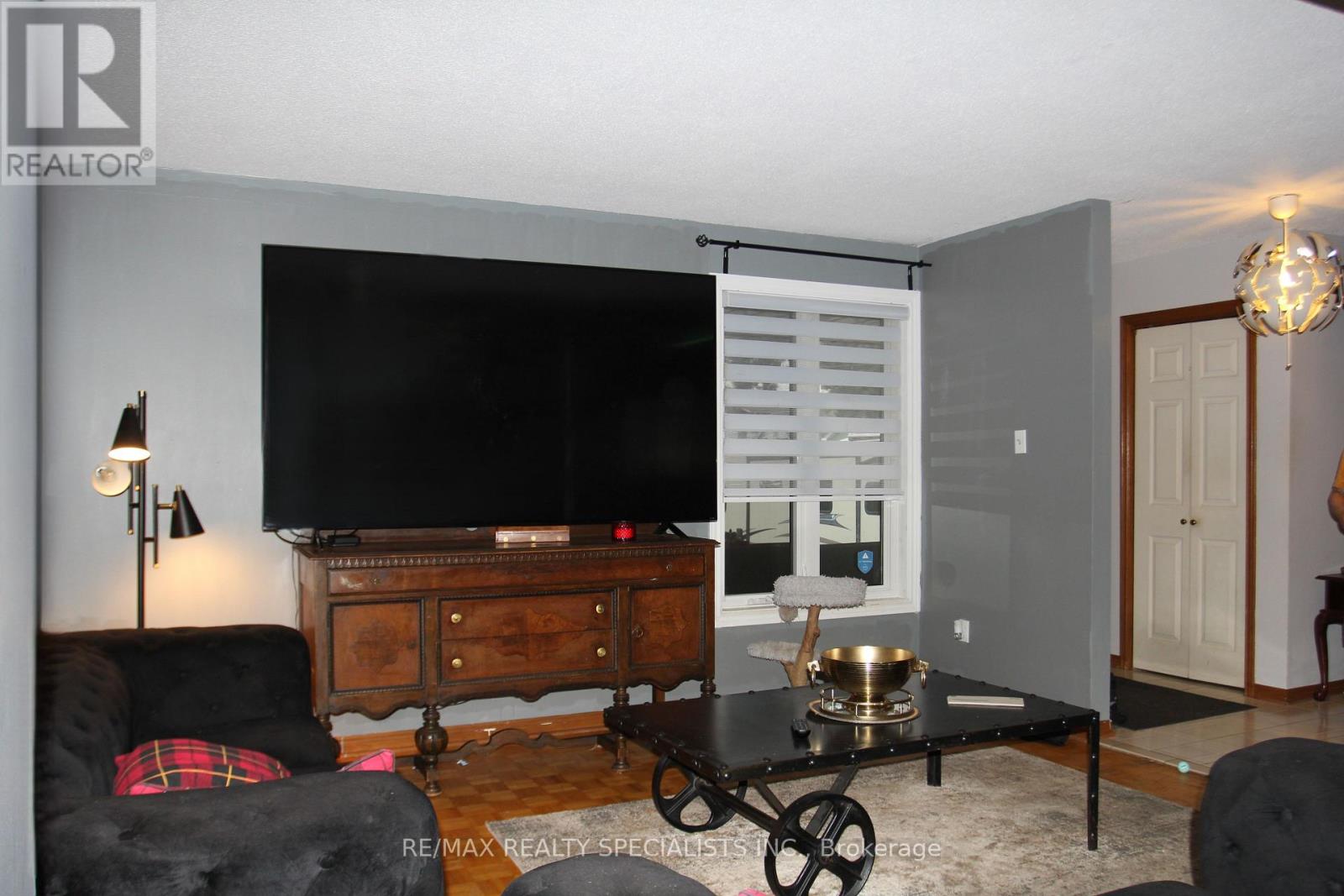 31 LABURNHAM AVENUE - 5