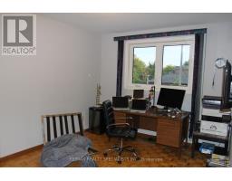31 Laburnham Avenue, Toronto, ON M8W1S6 Photo 16