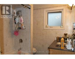 31 Laburnham Avenue, Toronto, ON M8W1S6 Photo 19