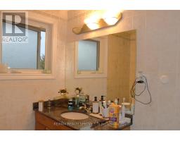 31 Laburnham Avenue, Toronto, ON M8W1S6 Photo 20