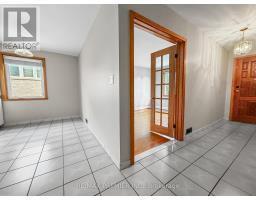 Main - 376 Rustic Road, Toronto, ON M6L1W7 Photo 10