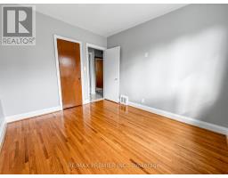 Main - 376 Rustic Road, Toronto, ON M6L1W7 Photo 12