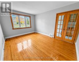 Main - 376 Rustic Road, Toronto, ON M6L1W7 Photo 7