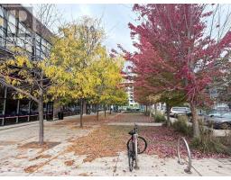 38 Bell Manor Drive, Toronto, ON M8Y0A4 Photo 34