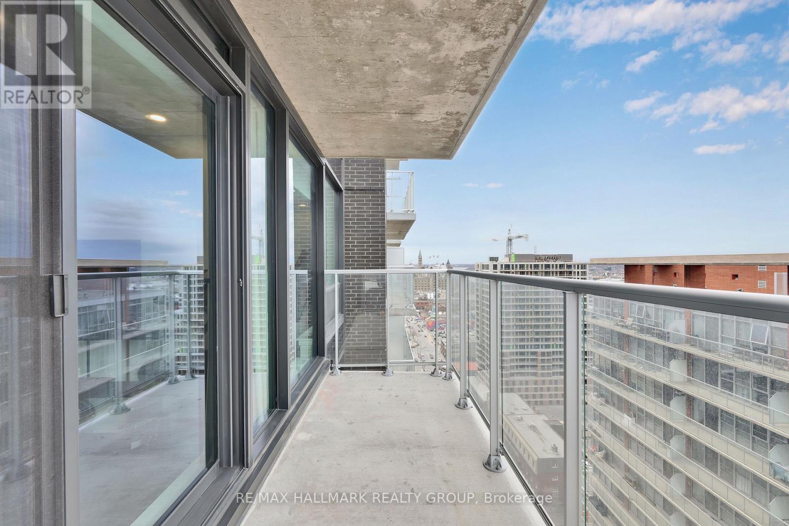 #1805 180 GEORGE STREET - 21