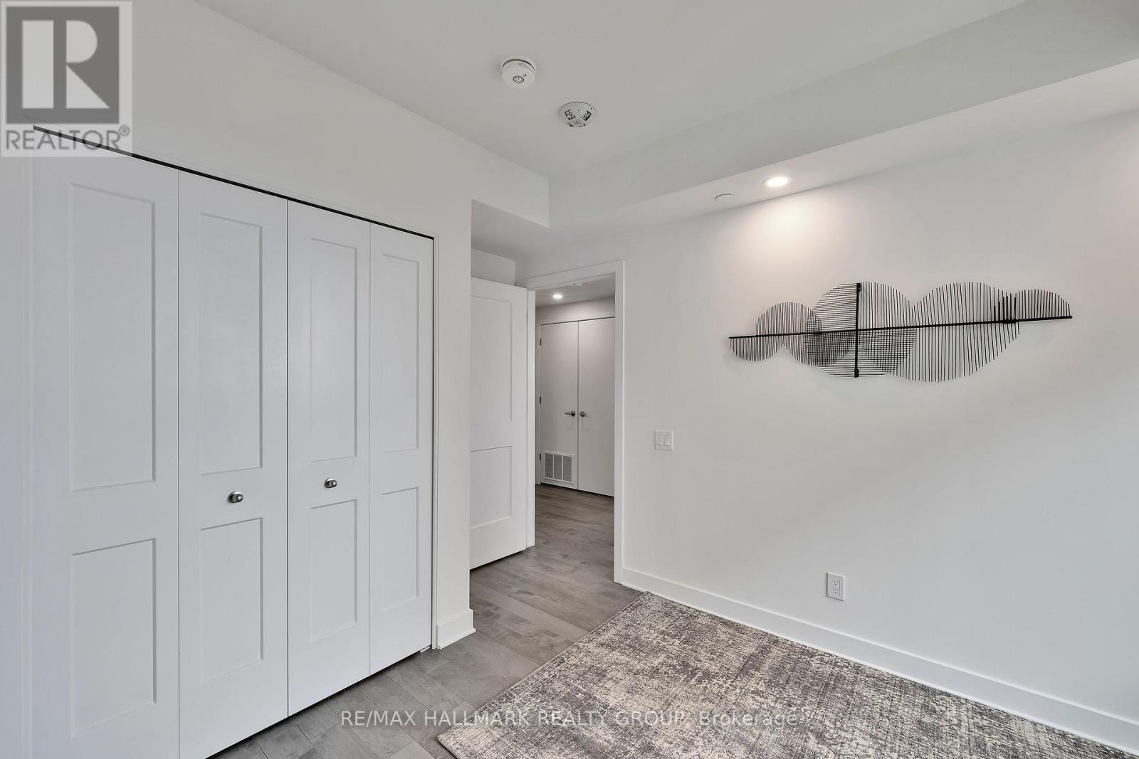 180 George Street — photo 10