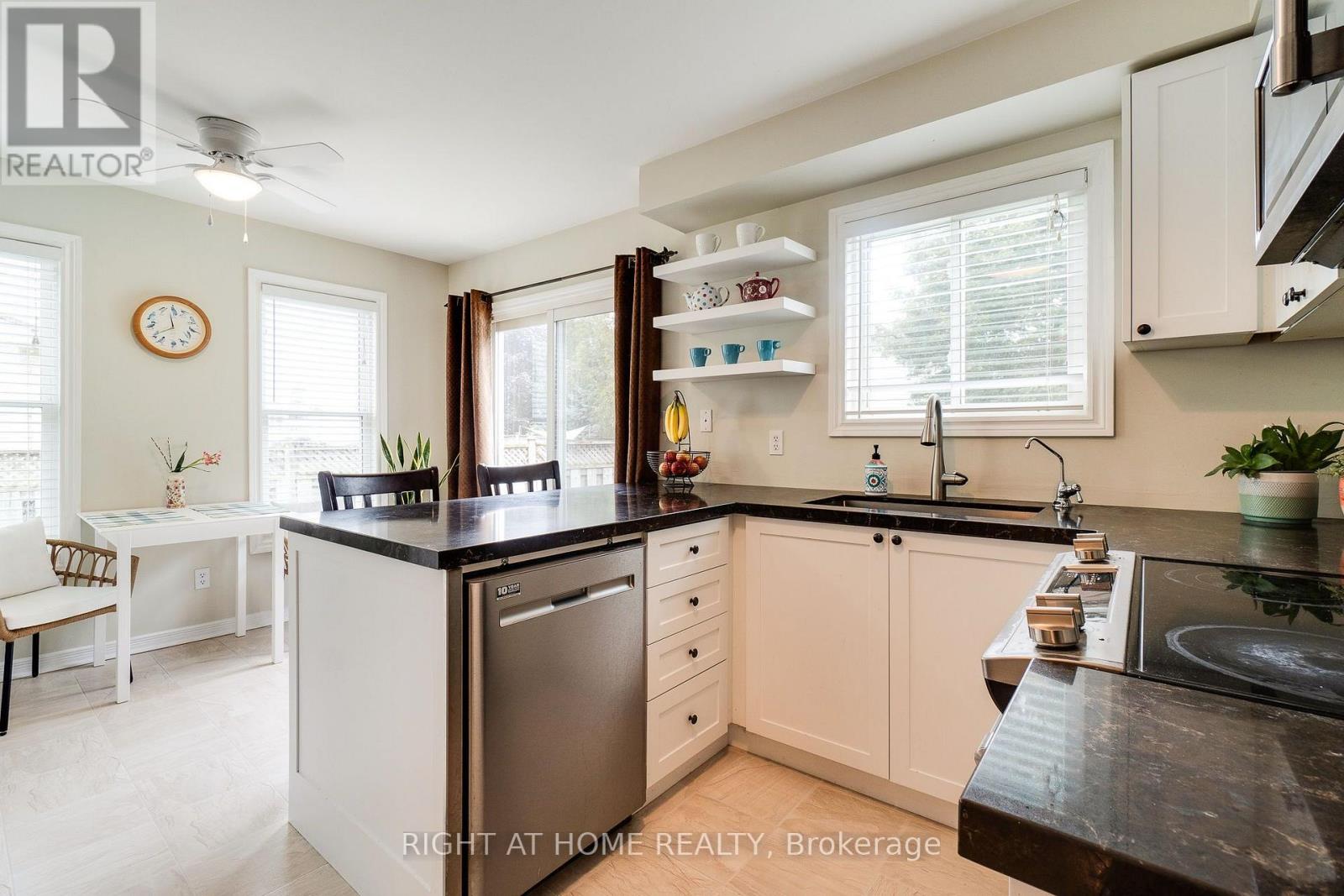 234 Philip Court West, Centre Wellington, ON photo 11