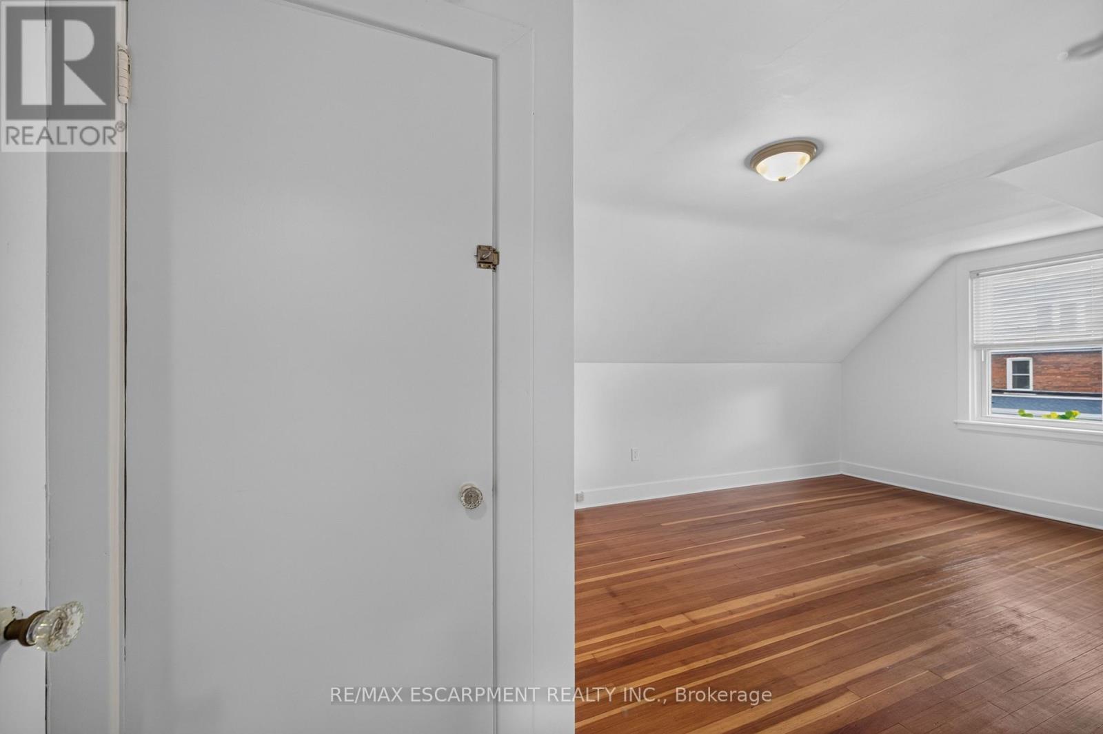 247 Homewood Avenue, Hamilton, ON photo 20