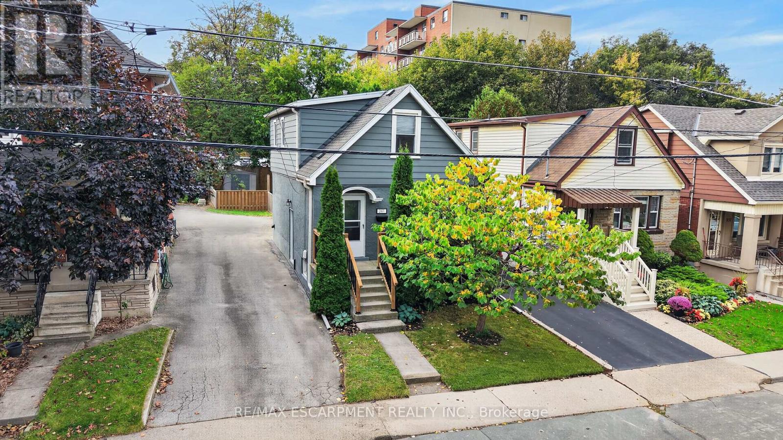 247 Homewood Avenue, Hamilton, ON photo 42