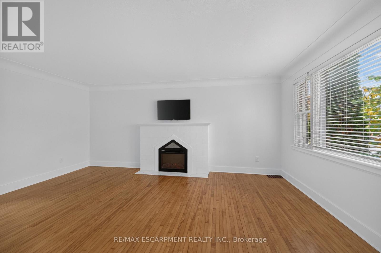 247 Homewood Avenue, Hamilton, ON photo 5